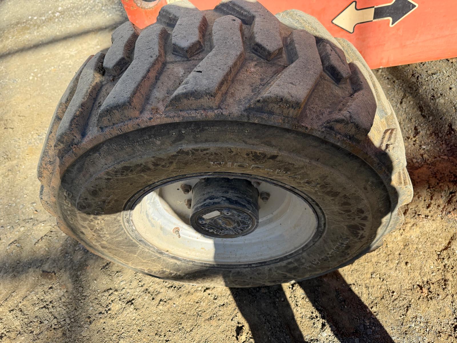 Sold - Scissor Lift - View 2